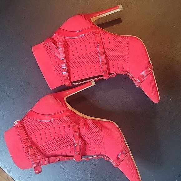 Jessica Simpson Red Ankle Boots - Picture 5 of 8